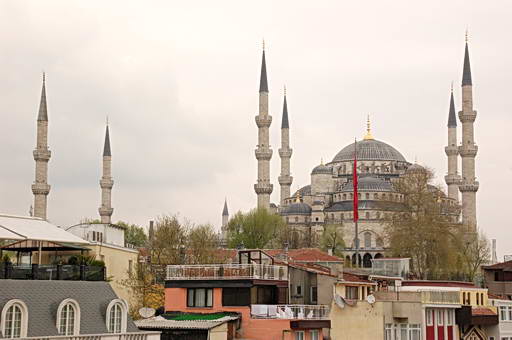 Blick auf die Blaue Moschee von der Terasse unseres Hotels